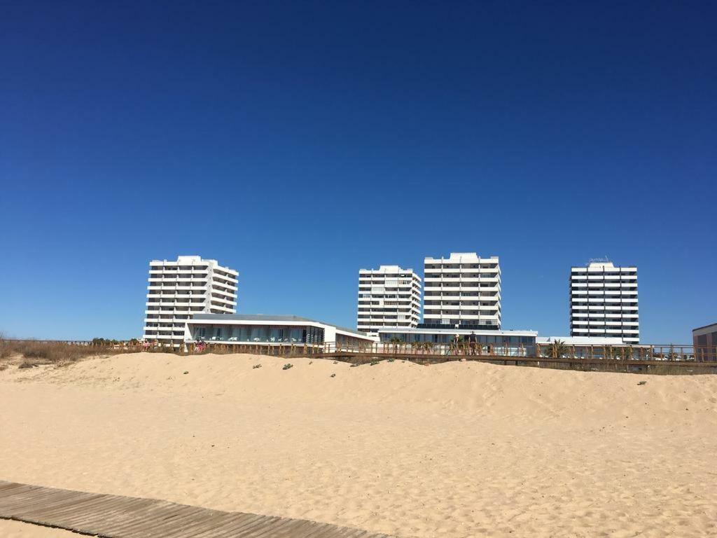 Апартаменти Apartamento Алвор Екстер'єр фото