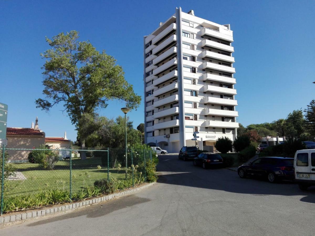 Апартаменти Apartamento Алвор Екстер'єр фото