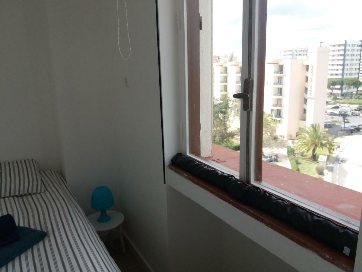 Апартаменти Apartamento Алвор Екстер'єр фото